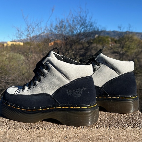 🏴󠁧󠁢󠁥󠁮󠁧󠁿 New Dr. Martens MIE 8347 Chunky Suede Platform Ankle Boots UK 5 - Picture 10 of 17